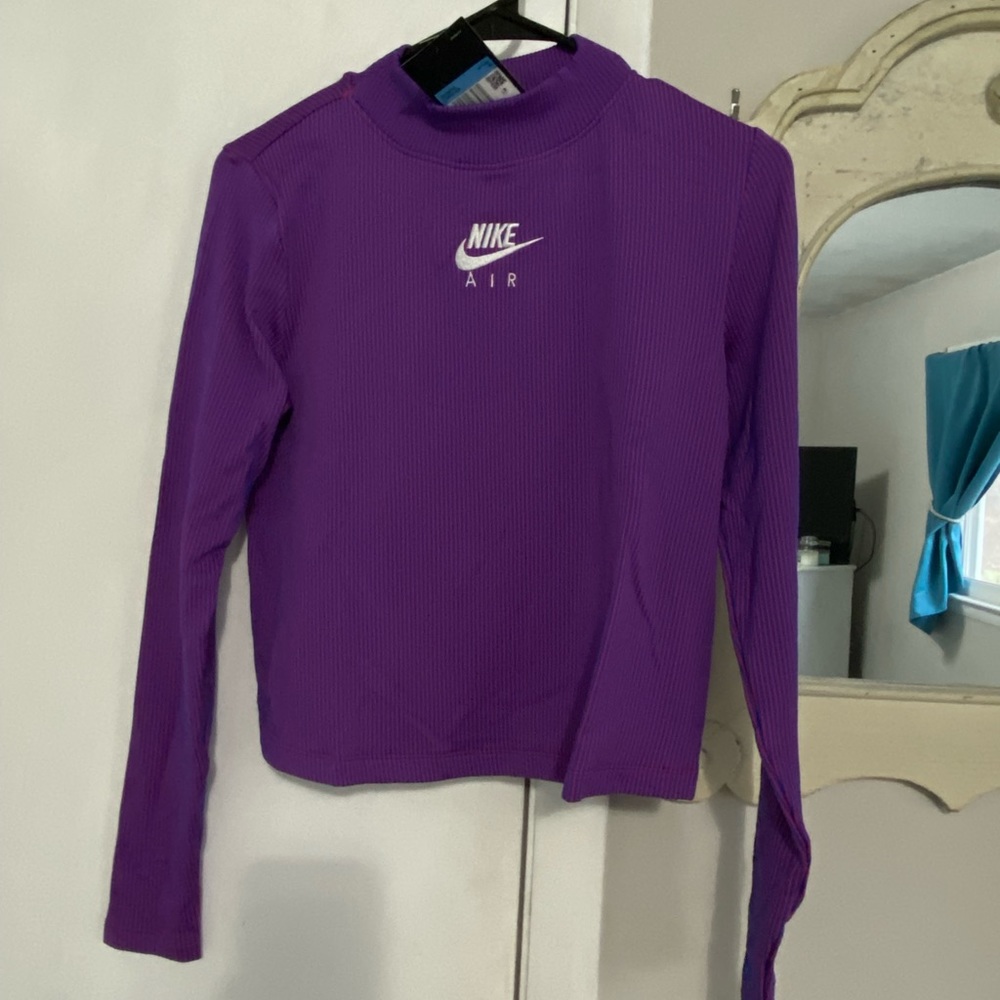 Nike Air women’s mock neck long sleeve
